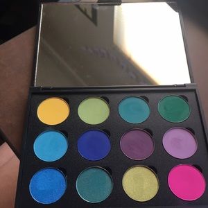 Coastal scents custom palette (names below)